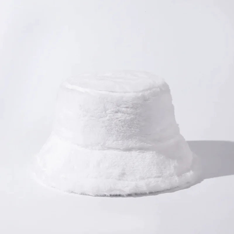 Bucket Hat Fuzzy White